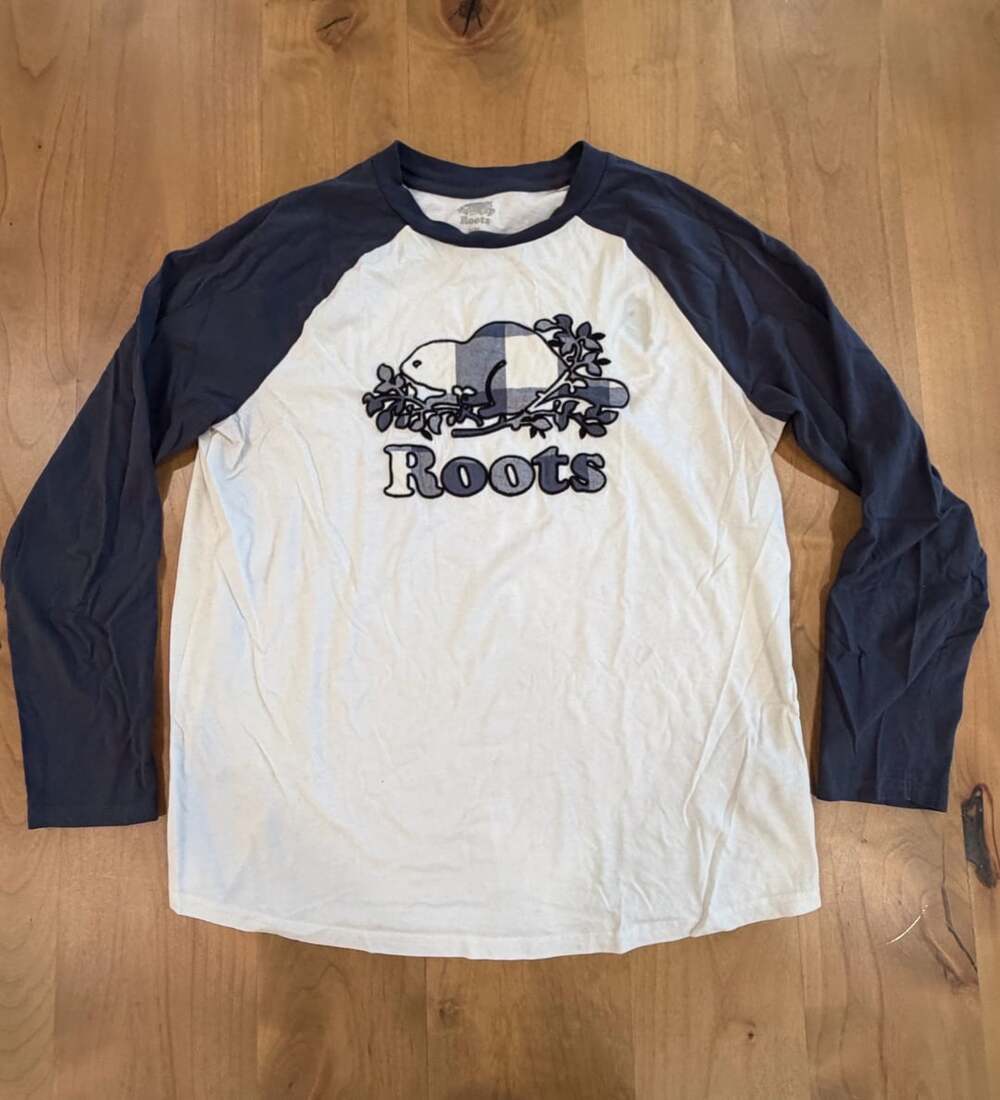 Roots Beaver Logo Raglan Long Sleeve Shirt Size M